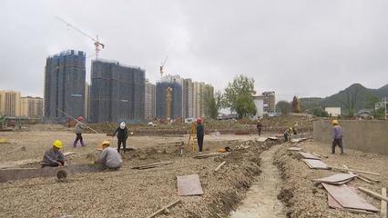 安龍:建設景觀軸提升城市品味