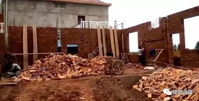 曬家丨徐女士江西農村蓋別墅,3層300平30萬就建好,怎么做到的?